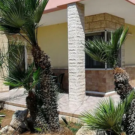 Holiday home Casa Vacanze Consiglia *
