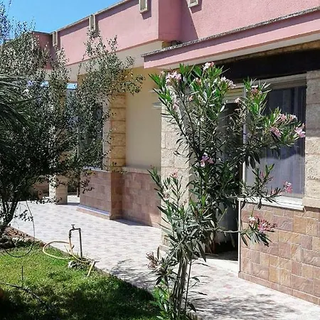 Casa Vacanze Consiglia Holiday home *